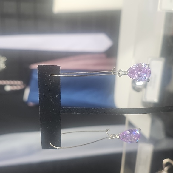 NWT Amethyst and Sterling Silver Wire Earrings from Artinfinitum.art Boutique - Picture 6 of 6
